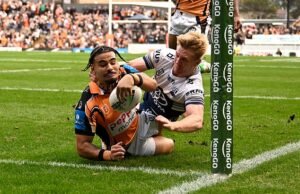 El misterio se ha mantenido a la venta en línea como un valioso anillo de la Premier League of the Boot Star, y no sabía nada al respecto