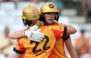 The Cien Women 2025: Birmingham Phoenix Clinical Joy Perry, Kalis y Shoot Shine contra Manchester Originals