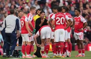 Las tácticas “Handbrake” de Mikel Arteta son desgarradas por Jamie Carragher y Roy Keane, mientras que el jefe del Arsenal está acusado de haber “ desperdiciado 45 minutos ” en el empate 1-1 con Man City, y dijo que elogió demasiado a sus jugadores