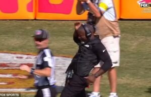 El entrenador de los Jets de Nueva York, Aaron Glenn, es payaso de los fanáticos para la extraña línea de baile … solo para hacer que su equipo pierda