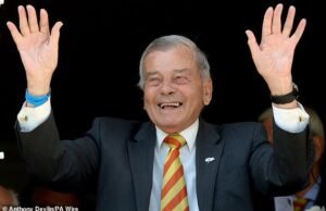 Dickie Bird Dead 92 años: el ex árbitro legendario de cricket murió mientras los tributos salen pagados