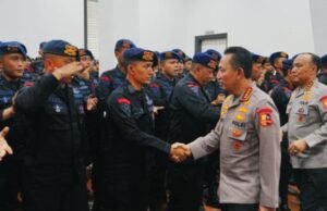 Feria al abordar el impacto de la manifestación principal de la policía nacional