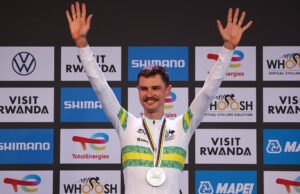 “ Fue inmejorable ” – Jay Vine encuentra la “ redención ” en el rendimiento del contragolpe para la medalla de plata detrás del ganador Remco Evenepoel en Kigali