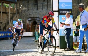Luxemburgo Tour: Mattias Skjelmose sostiene a Jordan Jegat en la cerca de la subida pavimentada para la victoria del paso 3 y el jefe de GC