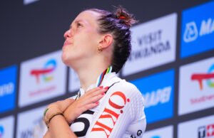 “ Con todo mi corazón, corrí por ella ” – Anja Grossmann honra al fallecido Muriel Furrer con la medalla de bronce del Campeonato Mundial