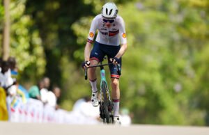 Campeonato Mundial de Road: Harry Hudson de Gran Bretaña ganó una victoria espectacular en solitario en la carrera macho Junior Road