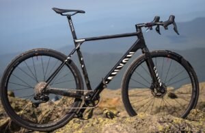 Sin límites de UCI: dentro de Pete Stetina y la súper luz de Ian Boswell, el monte Washington Hillclimb Bike Build