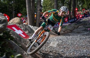 Campeonato mundial de UCI MTB: Alan destruye la competencia para defender el título de XCO de élite masculino