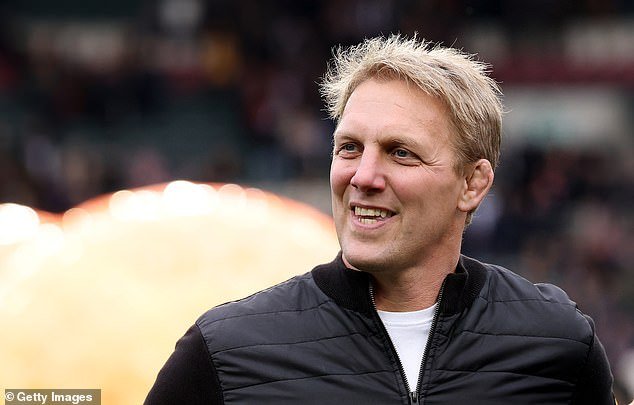 Lewis Moody hará un emotivo regreso al Twickenham de Inglaterra contra Australia después del diagnóstico de MND mientras Gales sufre el golpe de Taulupe Faletau.