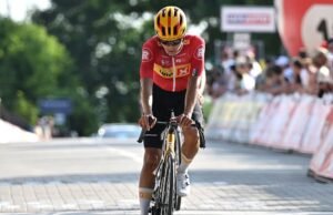 Veneto Classic: carrera de tierra de un día en la que Sakarias Koller Løland consigue la primera victoria de su carrera y aumenta las posibilidades de Uno-X Mobility de clasificarse para el WorldTour