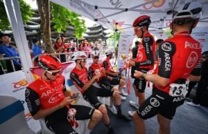 “Desafortunadamente, esta es la naturaleza de la vida en este deporte” – Los corredores y el personal, en la incertidumbre, reaccionan ante el anuncio del inminente fin de Arkéa-B&B Hotels