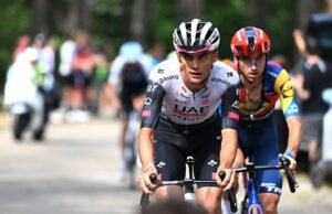 Isaac del Toro logra la victoria número 96 del año calendario del UAE Team Emirates-XRG, pero oficialmente, es la primera del equipo en la temporada 2026.