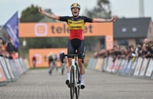 Superprestige Ruddervoorde: Marion Norbert Riberolle logra una aplastante victoria, la campeona mundial Fem van Empel sexta en el evento de remontada