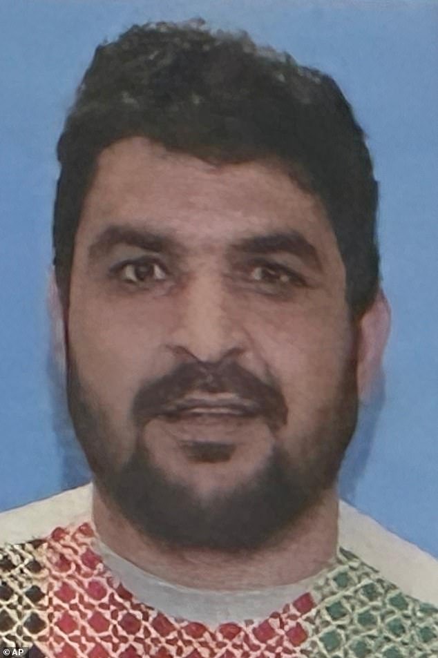 104253589-15333035-Rahmanullah_Lakanwal_29_is_in_custody_after_the_horror_shootout_-a-52_1764310971542.jpg