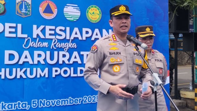 690ac1ecb1de0-kabid-humas-pmj-kombes-pol-budi-hermanto_665_374.jpg