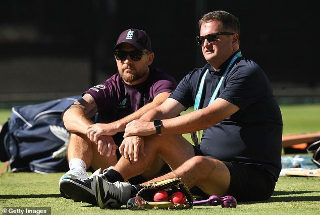 Sir Alastair Cook identifica la “desconexión masiva” como la razón principal por la que Inglaterra no pudo ganar Ashes: “Quitaron la vista del balón”