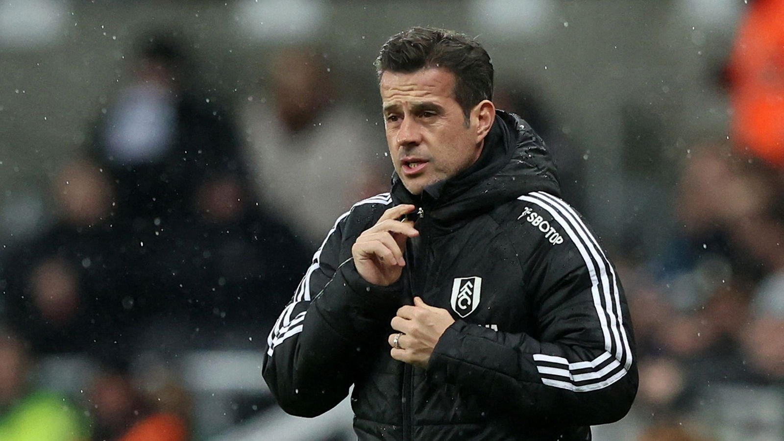 marco-silva-fulham-manager-rain-newcastle-united-nufc-2000.jpg