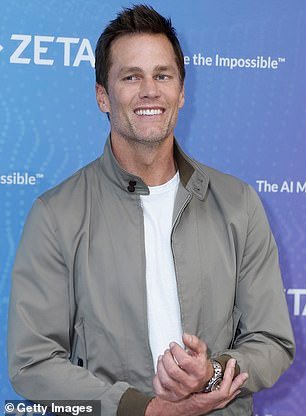 105164421-15429125-Tom_Brady-a-16_1767364693935.jpg