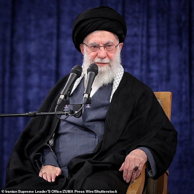 Teherán pone fin a un apagón de cuatro días tras una brutal represión que dejó “miles de muertos durante las protestas”