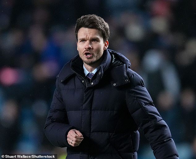 “Allá vamos”, dice el jefe de los Rangers, Danny Rohl, mientras sus jugadores en busca del título se preparan para cazar a Hearts.