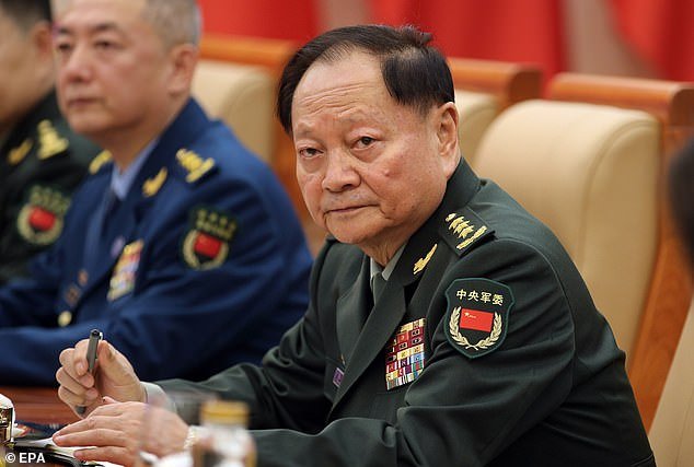 ‘Disparos’ mientras el general chino es purgado por el presidente Xi: En Beijing circulan rumores de que el líder militar ‘golpista’ fue despedido ‘por filtrar secretos nucleares a EE.UU.’