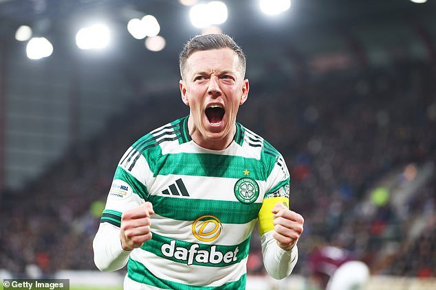 Callum McGregor insiste en que se quedará en el Celtic para luchar por el título después de las especulaciones sobre el reencuentro saudí con Brendan Rodgers.
