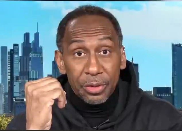 Stephen A. Smith criticado por dar la ‘peor recepción de la NFL’ que dejó avergonzado incluso a su colega de ESPN