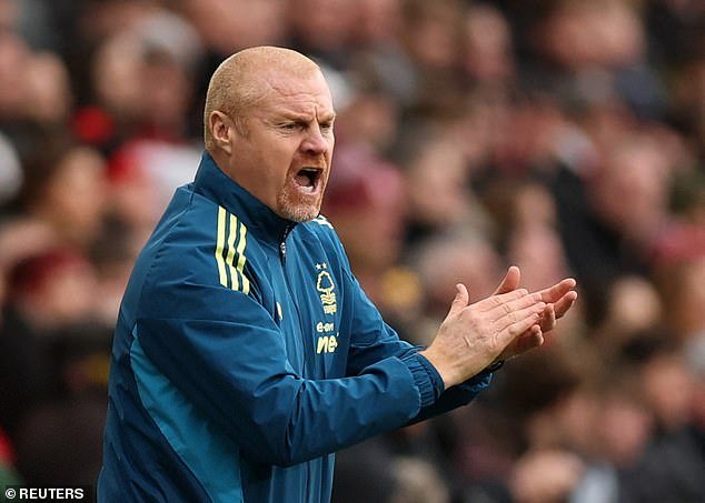 Nottingham Forest apunta a la estrella de Inglaterra, ya que el ‘gran fanático’ Sean Dyche espera persuadirlo para que se una a la batalla por el descenso en el City Ground.