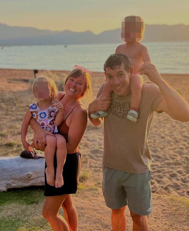 El ‘imprudente’ y ‘egoísta’ Alex Honnold enfrenta una reacción violenta por su impresionante truco en un rascacielos de 101 pisos sin equipo de seguridad después de que los espectadores descubren que es padre de dos hijos.