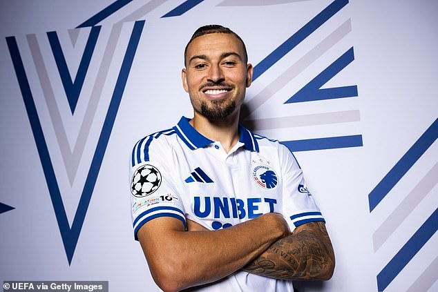 El hijo doble del héroe de la final de la Liga de Campeones de los años 2000, de 28 años, vuelve a jugar contra el antiguo club de su padre. Entonces, ¿puedes adivinar quién es su legendario padre?