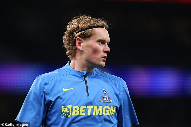 West Ham apunta a los Spurs y Chelsea en calidad de préstamo, Aston Villa se acerca al cambio de Douglas Luiz y los Wolves apuntan al mediocampista de Inglaterra: VER VENTANA DE TRANSFERENCIA