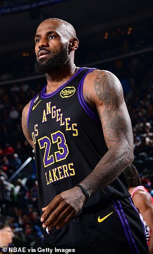 LeBron James y Patrick Mahomes lideran una furiosa reacción por el brutal desaire del Salón de la Fama de Bill Belichick