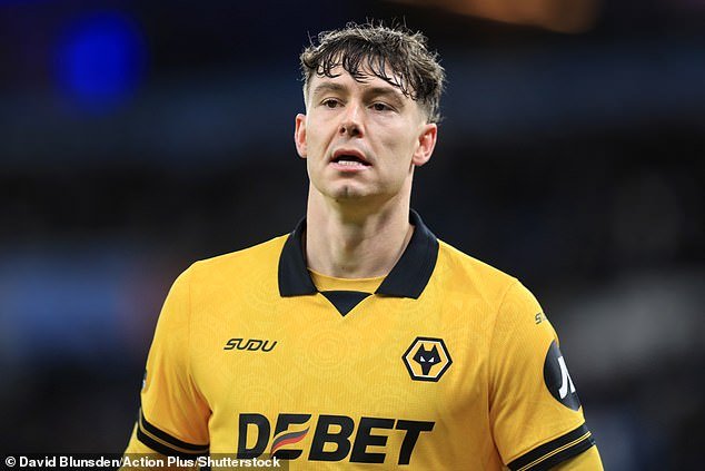 El traslado de Jorgen Strand Larsen a Crystal Palace está amenazado ya que los Eagles se encuentran estancados en un acuerdo de £ 45 millones por el delantero de los Wolves, lo que podría tener ramificaciones para Jean-Philippe Mateta.