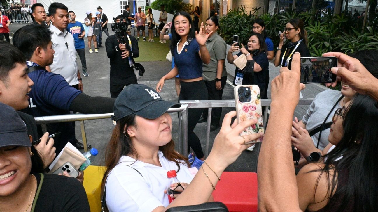 Alex Eala inicia el primer Abierto Femenino de Filipinas con una victoria dominante