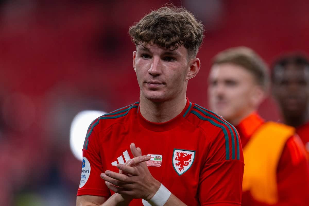 Lewis Koumas se quedó fuera de Birmingham y se espera su regreso a Liverpool