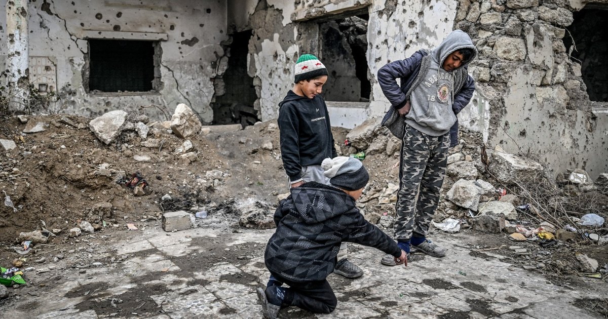 Lucharon contra ISIS en Siria durante años. Hoy, los aliados de Estados Unidos dicen que han sido abandonados.