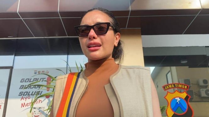 Nikita Mirzani defiende a Ressa Rizky sobre el asunto Denada