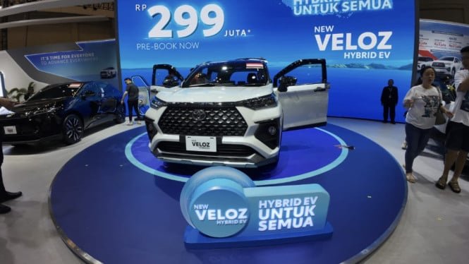 Toyota fija el precio del híbrido Veloz