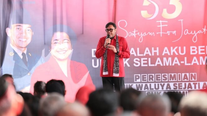 Ono Surono ordena a los cuadros del PDIP de Java Occidental que ayuden a las víctimas del deslizamiento de tierra en Bandung Occidental