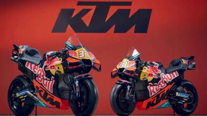 KTM y Red Bull Tech3 muestran la moto MotoGP 2026, toda naranja en medio de problemas sobre el futuro de Pedro Acosta