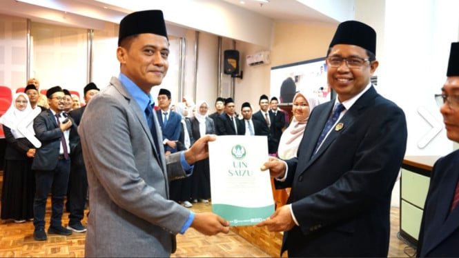 El rector de la UIN, Saizu, nombra nuevo decano de la Facultad de Ciencia y Tecnología