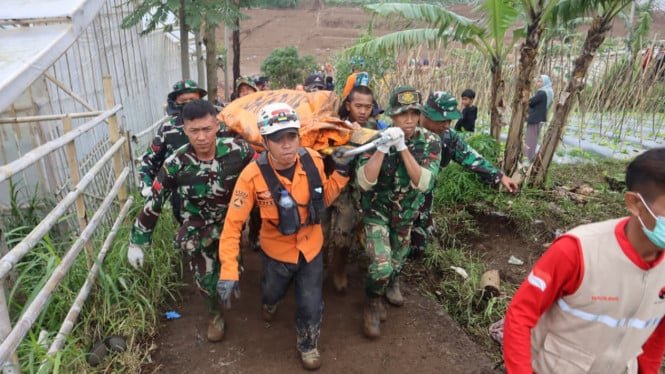 48 bolsas para cadáveres evacuadas, 30 identificadas