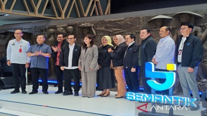 Las cifras de fraude digital ascienden a miles de millones de rupias, ahora registran números de teléfonos móviles mediante biometría