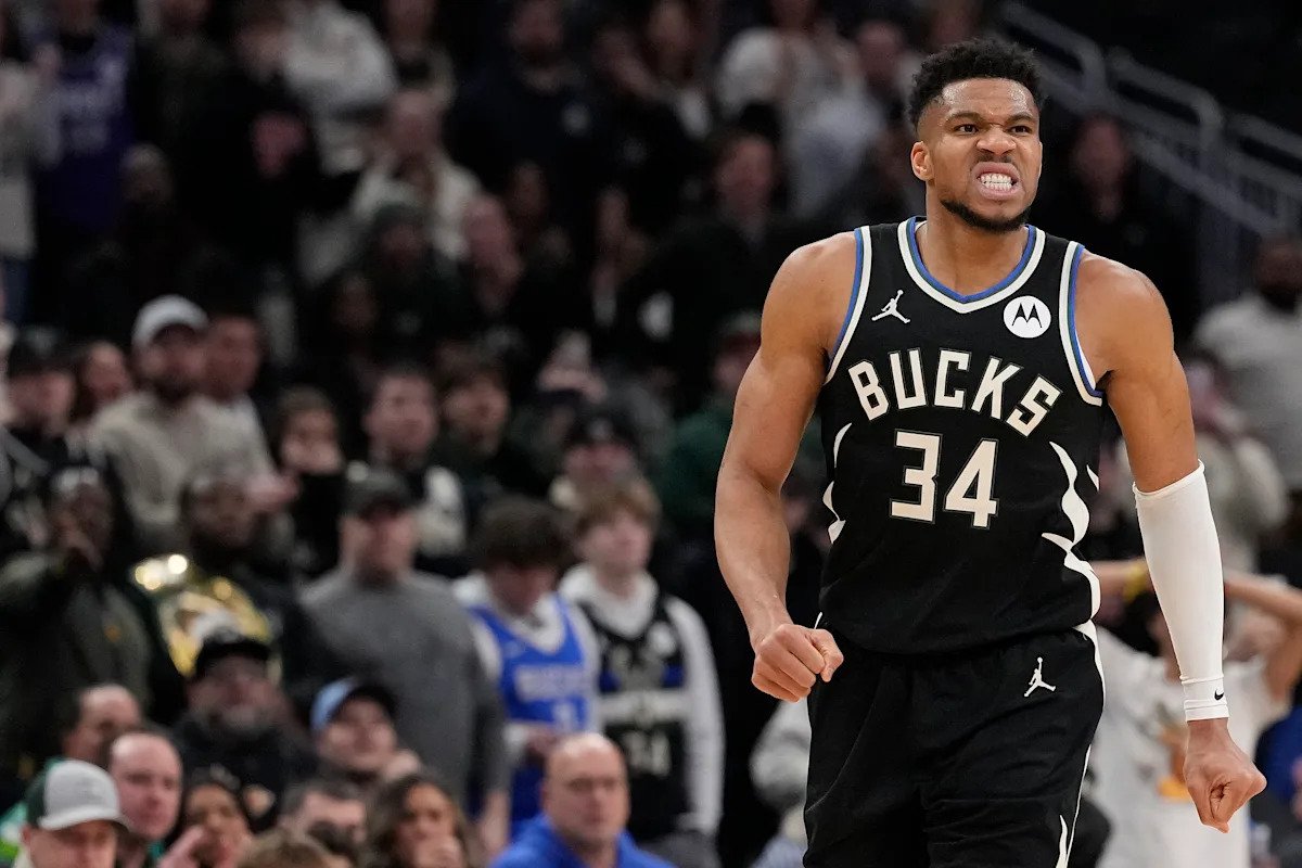Giannis Antetokounmpo supuestamente está listo para ser traspasado mientras los Bucks comienzan a escuchar ofertas