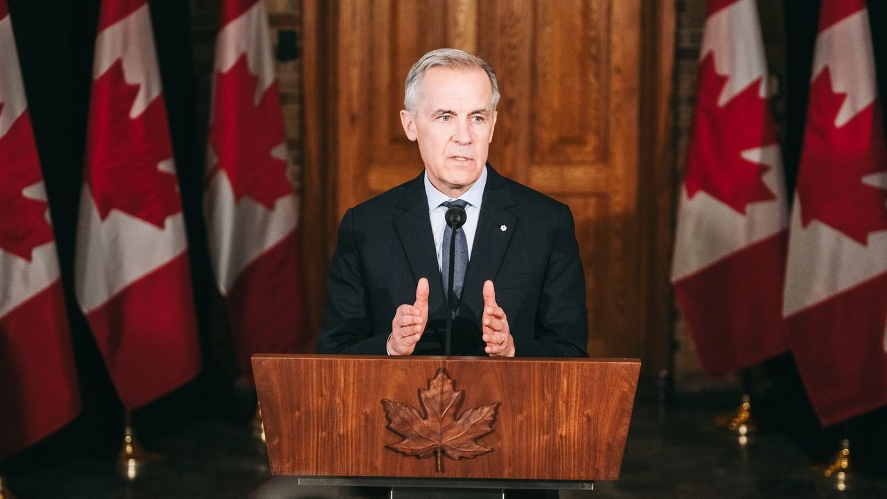 Quizás Estados Unidos podría convertirse en una de las ‘potencias medias’ de Mark Carney