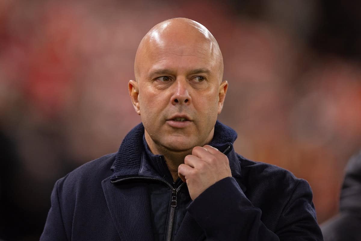 “Prefiero jugar contra un bloque bajo” – Arne Slot cambió de mentalidad