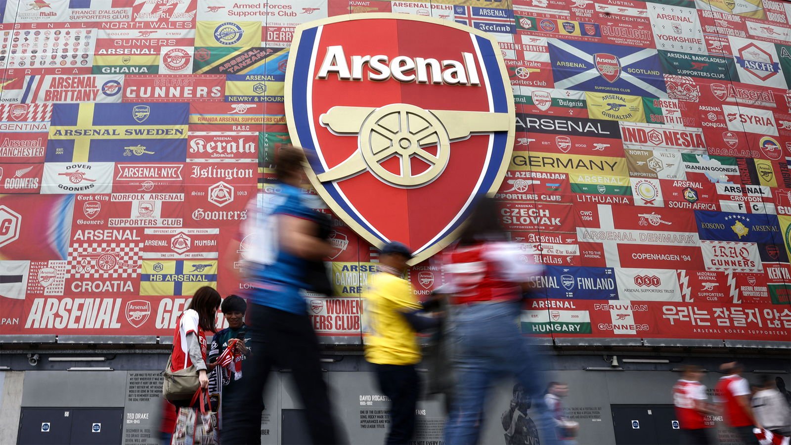 Espero que nunca acabemos como los aficionados del Arsenal.