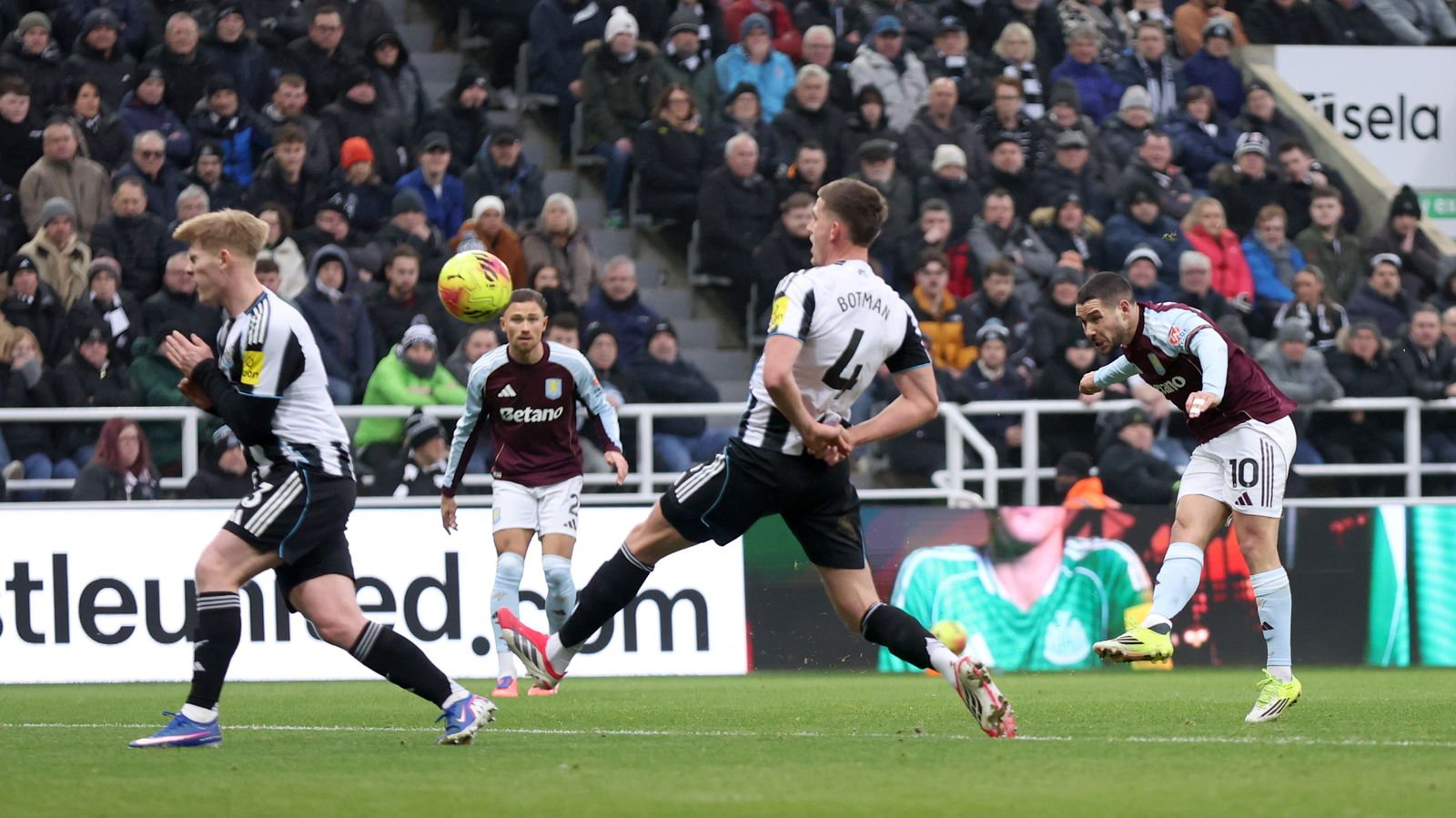Reacción instantánea de los fanáticos y escritores del Newcastle United después del Newcastle 0 Aston Villa 2