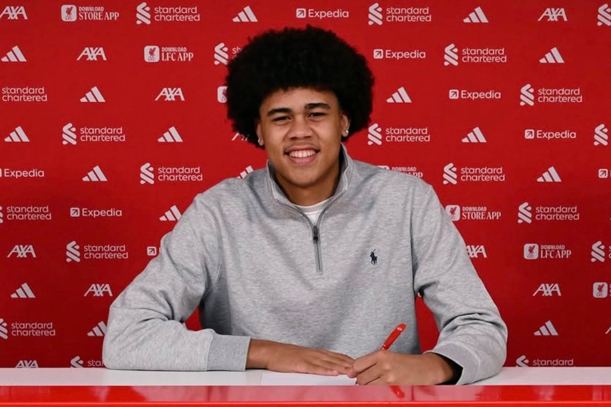 El Liverpool confirma el fichaje del central Ifeanyi Ndukwe por £ 2,6 millones