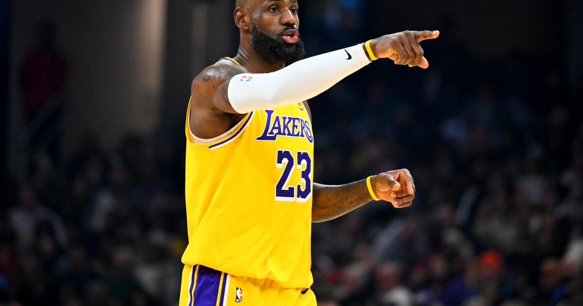 “Como si fuera ayer”. Los Lakers pierden en un emotivo regreso a Cleveland por LeBron James